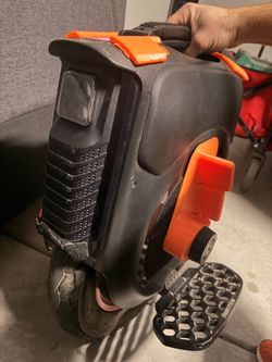 2025 InMotion V12 Pro