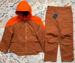 2 piece suit men’s L/XL