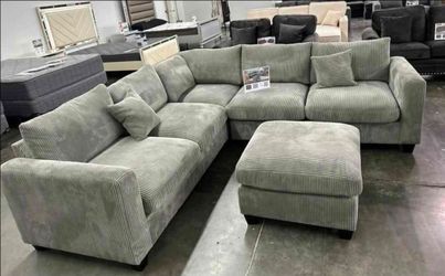 BRAND NEW 4PCS SECTIONAL SOFA SET WITH OTTOMAN AND ACCENT PILLOW INCLUDED $569