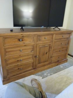 Hardwood oak dresser