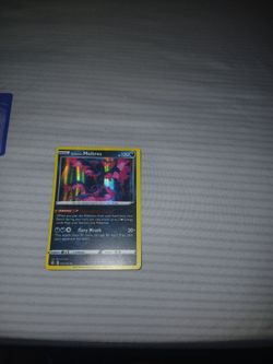 Galarian Moltres Holo Pokémon Card 093/203