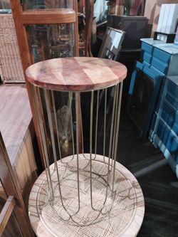 Plant stand
