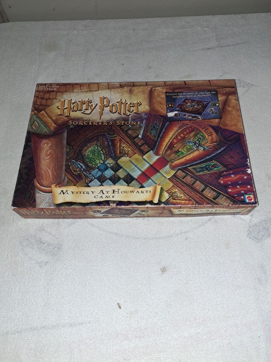 Harry Potter And The Sorcerer's Stone Mystery At Hogwarts Board Game In Excellent New Condition (Is Complete Nothing Missing)