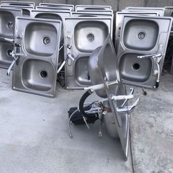 Sink completos lleva y molino $100