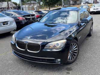 2011 BMW 740i