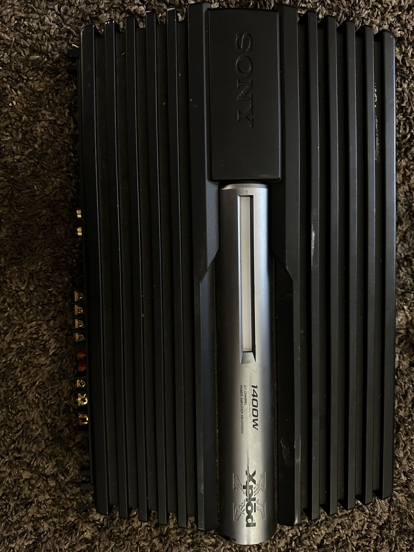 Sony XPLOD 1400 W stereo Amplifier 