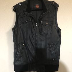 Guess Vest With Zipper And Pockets 