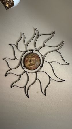 Metal Sun Face Wall Decor. 29”