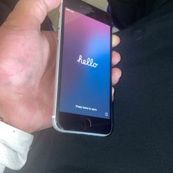 iPhone 8 