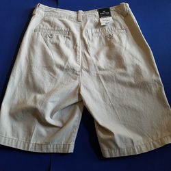 ST JOHNS BAY MENS SHORTS WITH TAGS