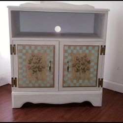 VINTAGE TV OR MICROWAVE CABINET W/ HAND PAINTED DESIGN