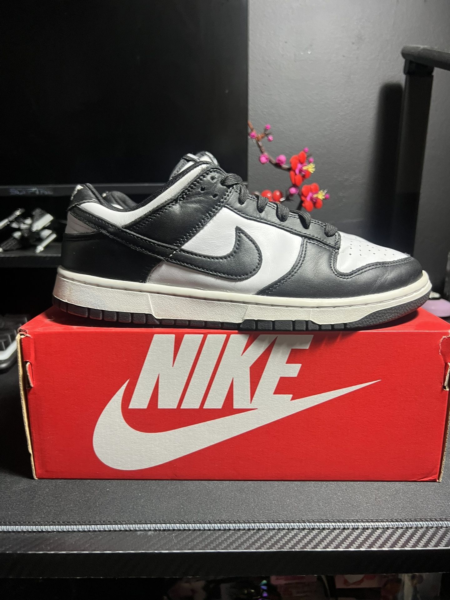 Nike Dunk Panda Low Black And While