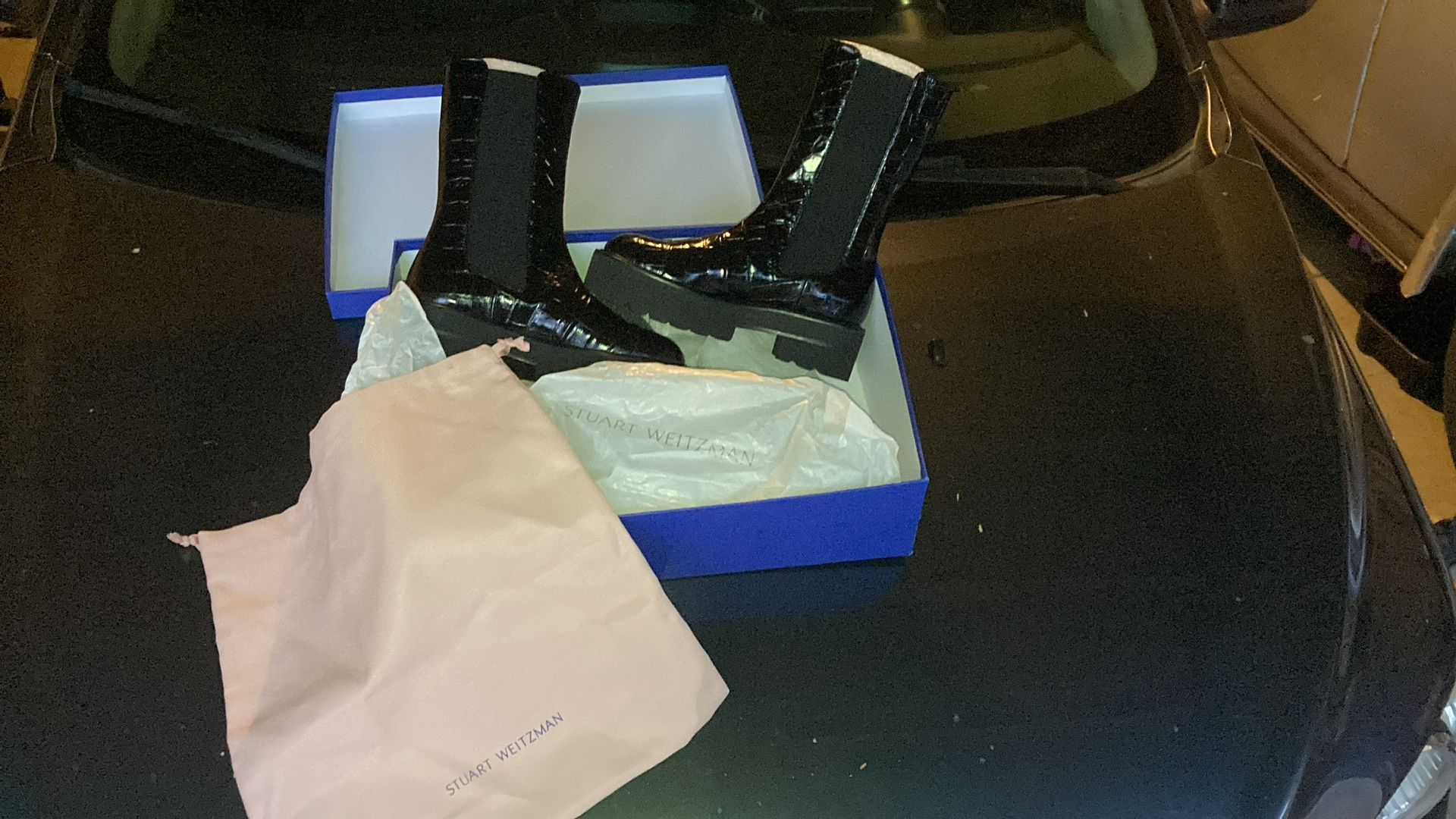 Stuart Weitzman Black Crock Leather Ankle boots 5.5 Size