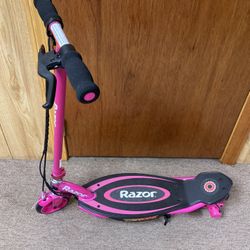 RAZOR E95 ELECTRIC SCOOTER 