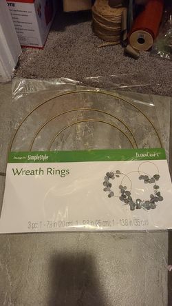 Wreath Rings Party Decoration NEW birthday