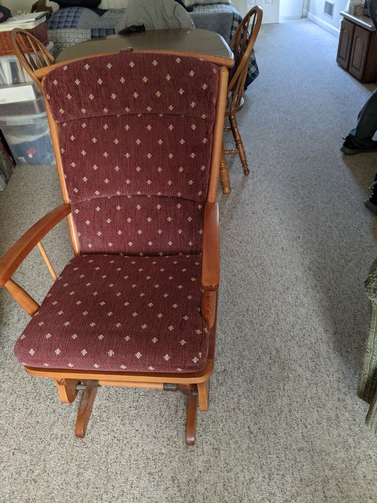 Glider rocker