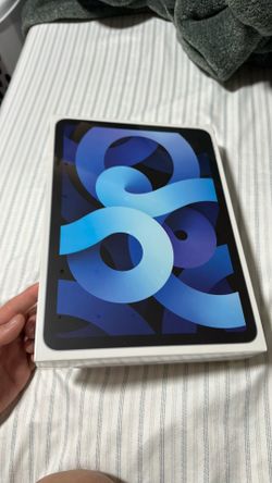 iPad Air , 4th generation, 256gb, Sky blue color. Brand new sealed in box