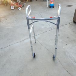 drive Preserve Tech Deluxe Folding Walker
