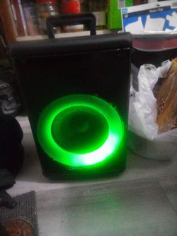 DOLPHIN BLUETOOTH SPEAKER