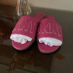 New woman , sandals DKNY