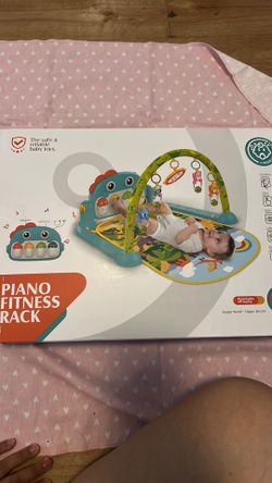 Piano fitness rack