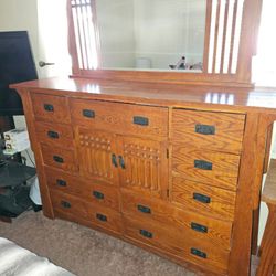 Oak Dressers