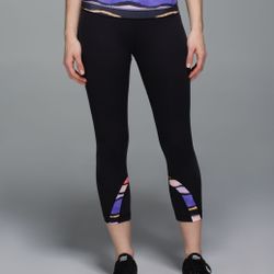 Lululemon Run: Inspire Crop II *Block-It Pocket Size 6