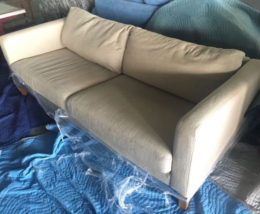 Lowback Canvas Couch