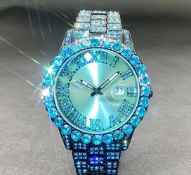 Missfox Luxury Rhinestone Watch 