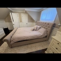 Tufted Bed Frame With Head And Foot Board Queen