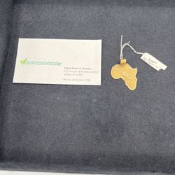 10k Africa Pendant 