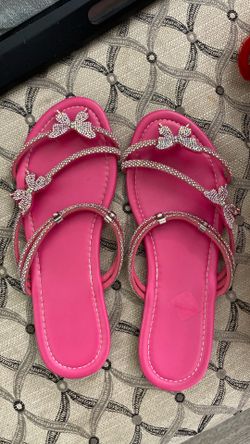 Butterfly sandles