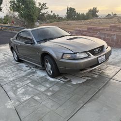 2001 Ford Mustang