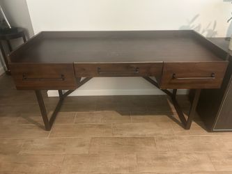 Computer Desk (Wood)
