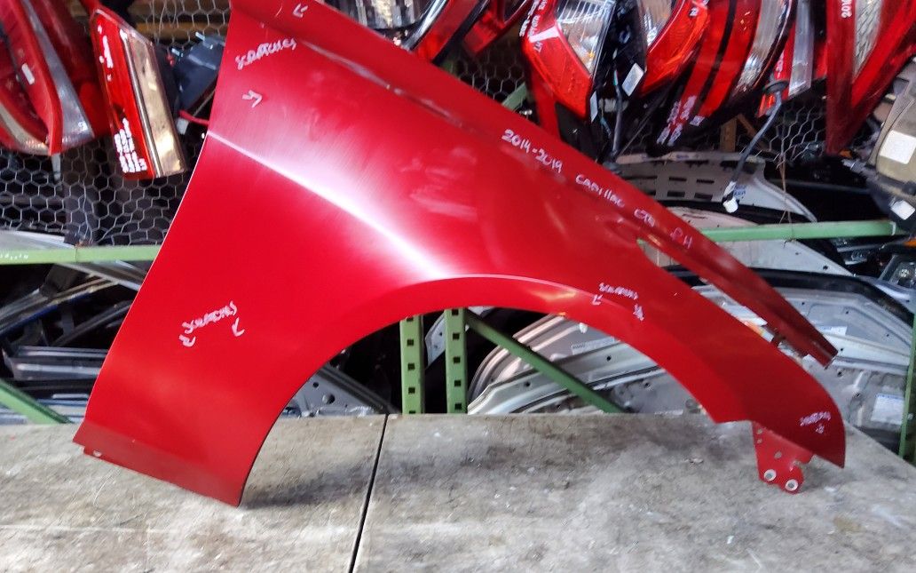 2014-2015-2016-2017-2018 CADILLAC CTS RIGHT SIDE FENDER OEM USED