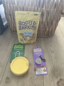 Boots & Barkley Dog Bundle – Treats, Pouch & LED Light