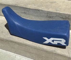 1985 Honda XR350R oem seat excellent condition vintage dirtbike