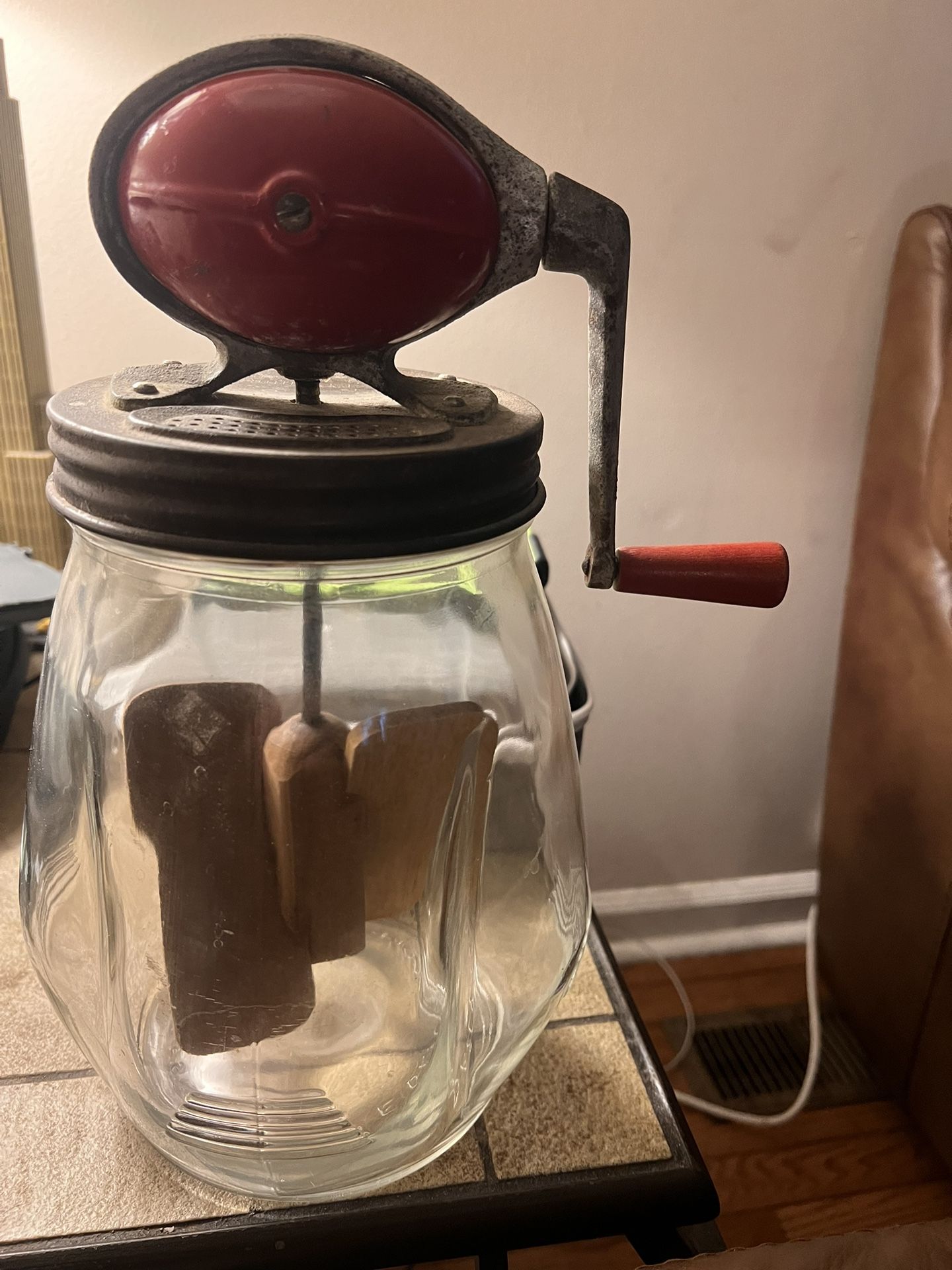 Antique Red Dazey Crank Butter Churn No. 4 Daisy Corporation St. Louis
