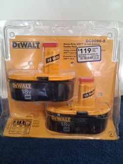 DeWalt 18V Battery Combo Pack