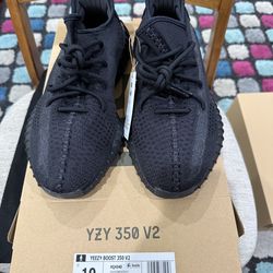 Adidas Yeezy Boost 350 V2 Size 10 Mens HQ4540