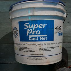 Large Cast Net Not Sure Exact Size 10-12’ Maybe Definitely Too Big For Me