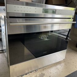 Wolf 30” E Series Built In Oven