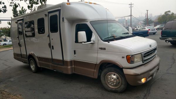 2000 ford e450 heavy duty rv for Sale in Sacramento CA 