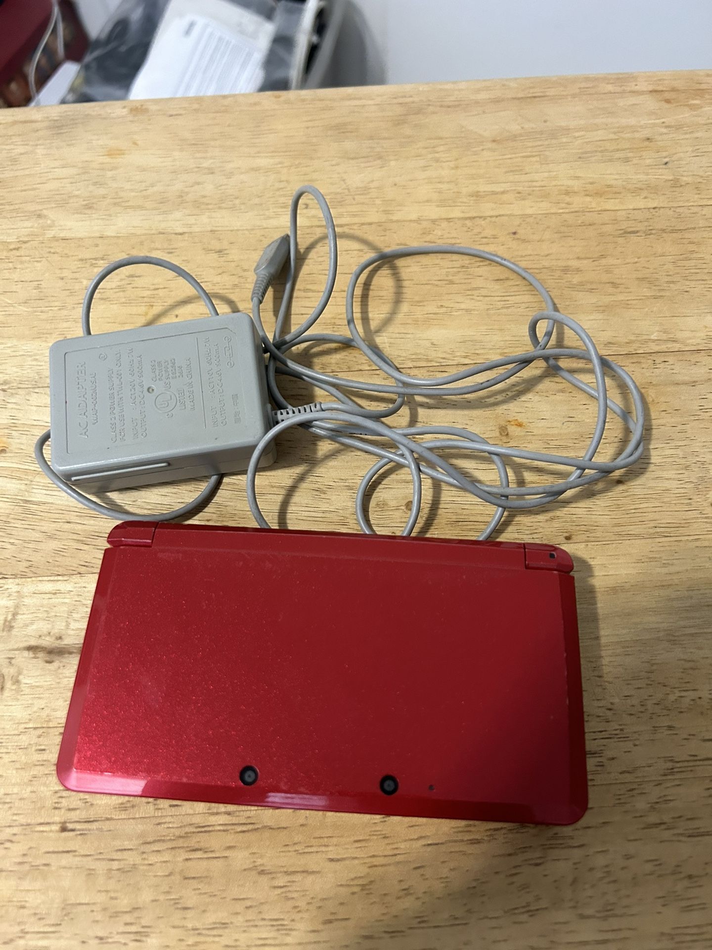 Red Nintendo 3ds 