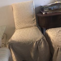 6 DINING CHARS W/ CUSTOM COVERS 