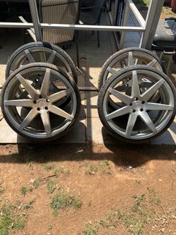 22 inch Ravetti wheels