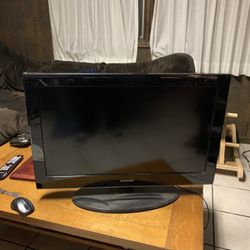 Samsung 32 Inch LCD 1080p TV