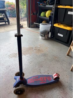 Micro Kickboard Maxi Scooter