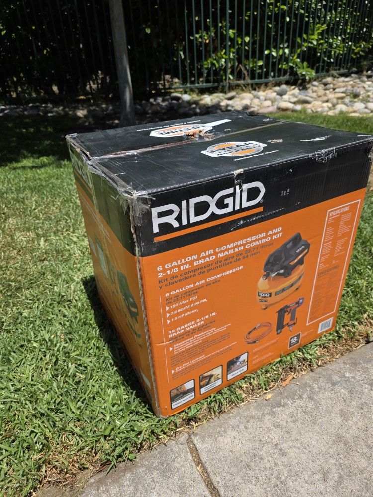 RIDGID
6 Gal. 150 PSI Portable Electric Oil-Free Jobsite Pancake Air Compressor with 25 ft. Air Hose and 18GA Brad Nailer