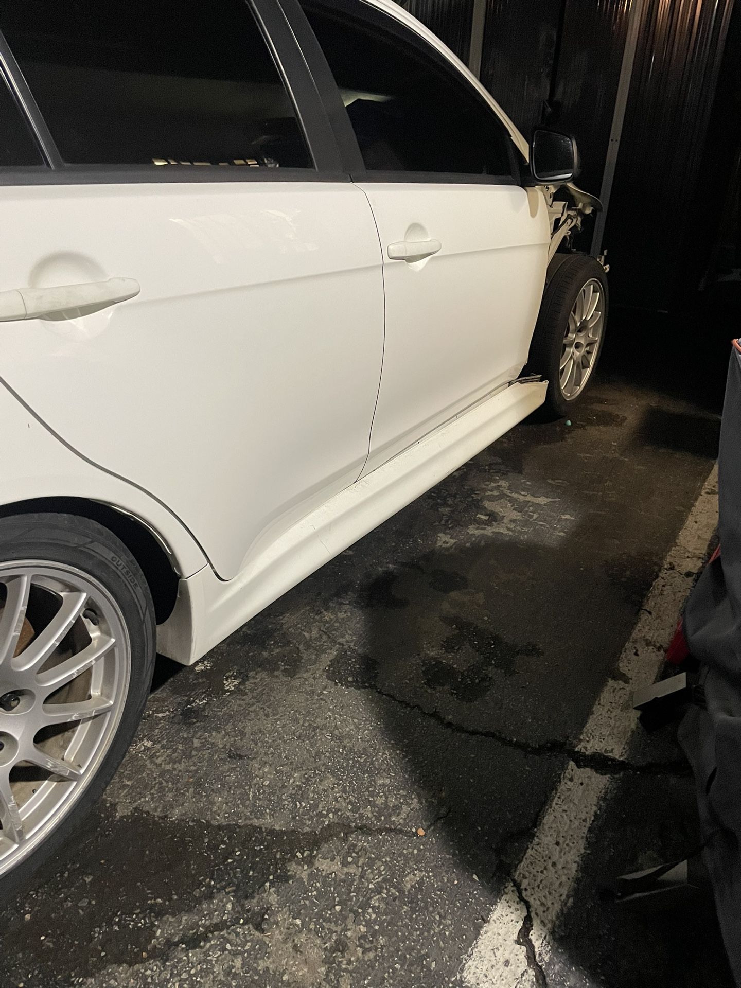 Evo X Side Skirt